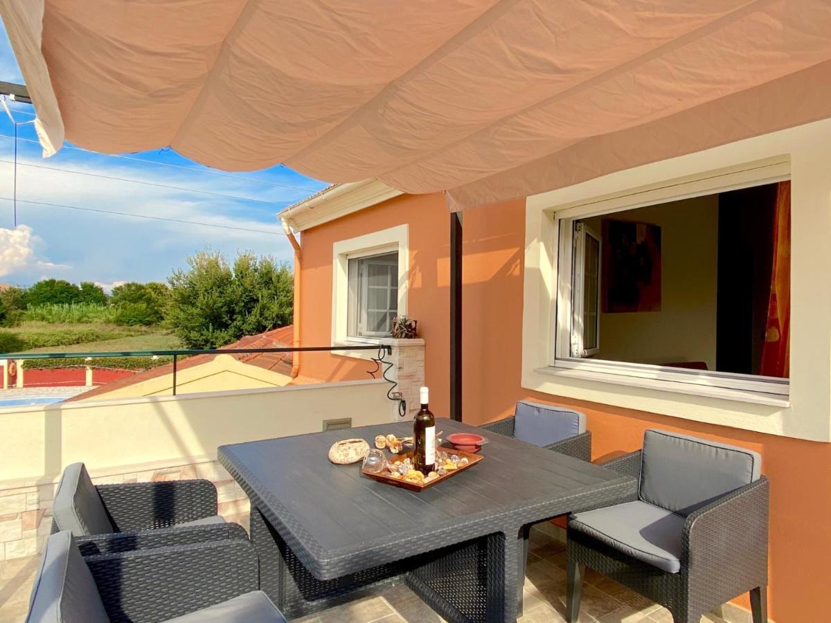 Asteraki Poolside Apartment By Dadovillas Acharavi  Exteriér fotografie